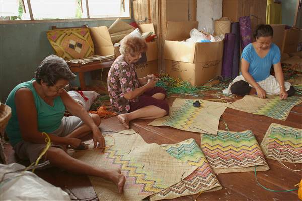 Artisans (Photo Credit: http://www.nbcnews.com/news/asian-america/designs-purpose-two-years-after-typhoon-haiyan-banago-continues-help-n449216)